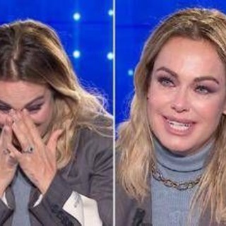 Domenica In, Sonia Bruganelli: &quot;Vorrei ripartire dall'inizio come madre&quot;