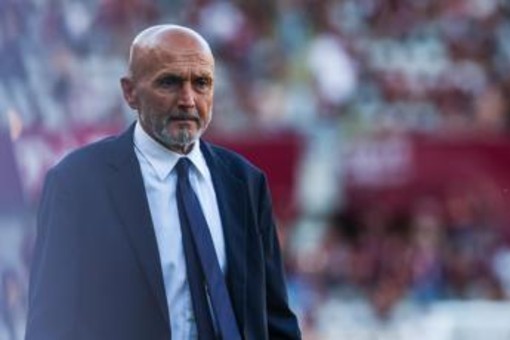 Spalletti: "Juve distante dallo scudetto, per Vlahovic porte aperte" Spalletti: "Juve distante dallo scudetto, per Vlahovic porte aperte"