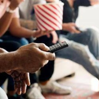 Ascolti tv, 'Il Commissario Montalbano' e 'La Ruota della Fortuna' vincono ancora