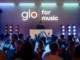 “glo for music”, a Fregene esibizione live a sorpresa di Tananai