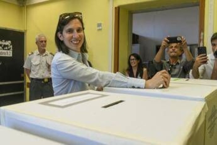Referendum flop, riformisti Pd presentano il 'conto' a Schlein: &quot;Regalo a Meloni&quot;