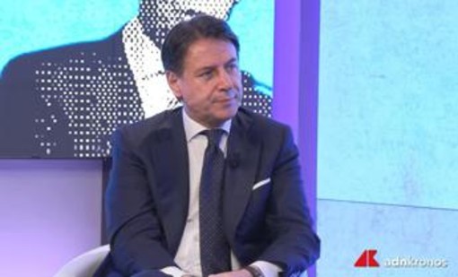 Conte e no M5S alle armi per Ucraina, reazione Pd: "E' un Vannacci, vuole rompere" Conte e no M5S alle armi per Ucraina, reazione Pd: "E' un Vannacci, vuole rompere"