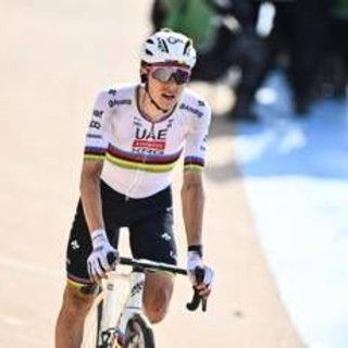 Pogacar, dopo la Parigi-Roubaix c'è il Giro. Ma la sua presenza è in dubbio