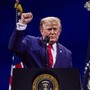 4 luglio, Trump: "Il sogno americano è tornato, non saremo mai un Paese comunista" 4 luglio, Trump: "Il sogno americano è tornato, non saremo mai un Paese comunista"