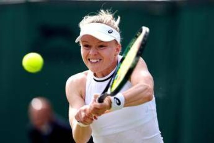 Odore troppo forte dell'avversaria, tennista chiede di spruzzare deodorante - Video