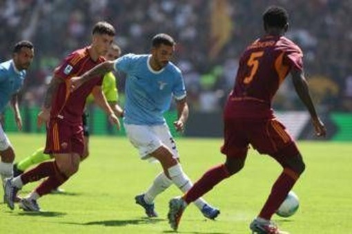 Roma-Lazio fa slittare la finale degli Internazionali? L'ultima proposta di Serie A e prefettura