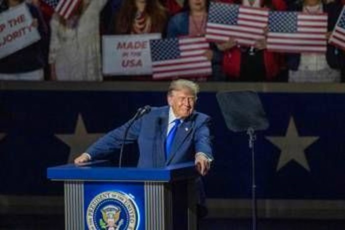 Cinquemila dollari a ogni americano? I 'Trump dividend' costerebbero oltre un trilione Cinquemila dollari a ogni americano? I 'Trump dividend' costerebbero oltre un trilione