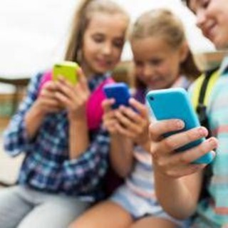 Minori, Moige presenta prima class action contro social: &quot;Proteggere minori da pratiche dannose&quot;