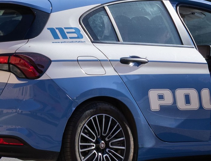 Volante si scontra con un’auto nel napoletano, morto un poliziotto