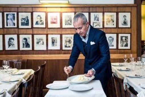 Made in Italy, parte il tour mondiale di Alfredo alla Scrofa e Consorzio parmigiano reggiano Made in Italy, parte il tour mondiale di Alfredo alla Scrofa e Consorzio parmigiano reggiano