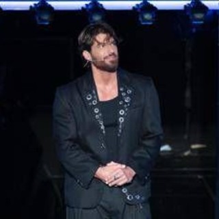 Can Yaman arrestato, confermata la presenza dell'attore turco a 'C'è Posta per Te'