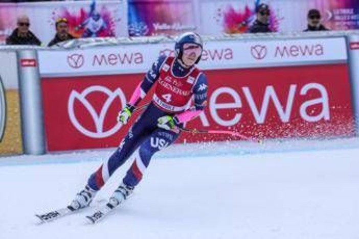 Discesa Crans-Montana annullata per le condizioni della pista, Vonn in ospedale. Cos'è successo Discesa Crans-Montana annullata per le condizioni della pista, Vonn in ospedale. Cos'è successo