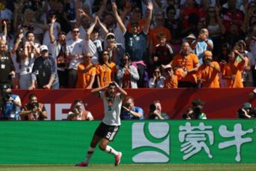 Pavlovic segna, arbitro annulla: proteste in Germania-Costa d'Avorio