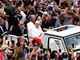 Papa Francesco, l'ultima apparizione: Pasqua con bagno di folla in papamobile