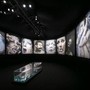 Fabrizio Ferri incarta le star nella plastica
