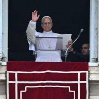 Papa invoca pace in Medio Oriente: &quot;Diplomazia faccia tacere le armi&quot;