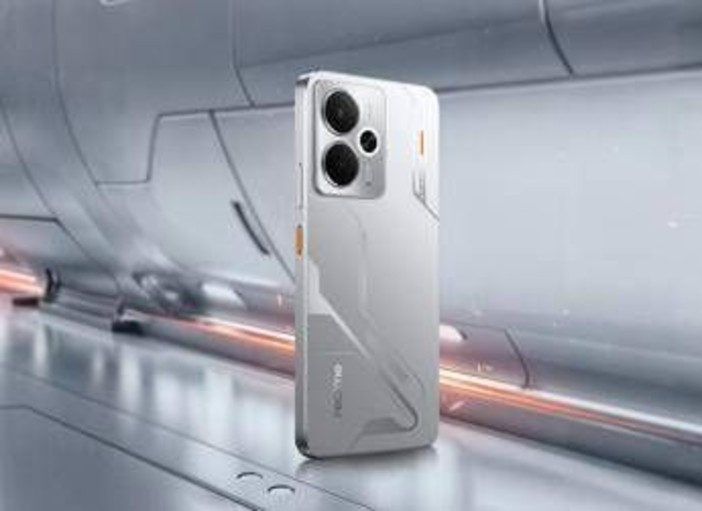 realme 14 5G: design &quot;mecha&quot; e &quot;Victory Halo&quot; ridefiniscono l'estetica degli smartphone di fascia media