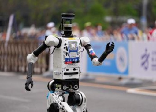 Arriva il robot... più veloce di Bolt: il record assurdo nei 100 metri