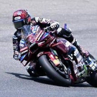 MotoGp, Marquez trionfa ancora al Mugello. Secondo il fratello Alex, beffa Bagnaia
