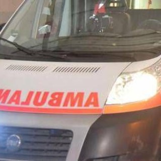Grosseto, cava l'occhio al padre di 98 anni dopo averlo picchiato: arrestato