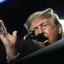 Il Kennedy Center chiude. Trump: "Riapre solo col mio nome"
