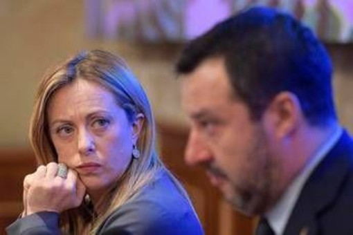Open Arms, procura fa ricorso. Meloni con Salvini: &quot;Surreale accanimento&quot;