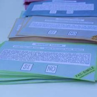 Referendum, i quesiti sul lavoro: le ragioni del sì e quelle del no spiegate dai giuslavoristi