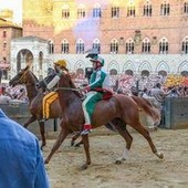 Palio di Siena, oggi l'Assunta: orario, cavalli, fantini e dove vederlo in tv