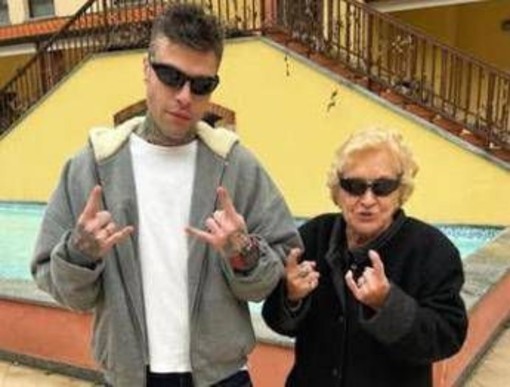 Lutto per Fedez, è morta nonna Luciana: &quot;Ci mancherai tanto&quot;