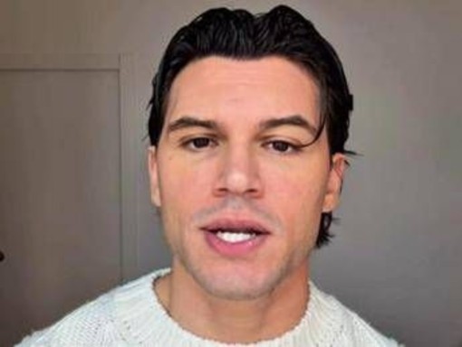 Caso Signorini, parla Medugno: "Mai andato a letto con lui, ero manipolato dal mio manager"