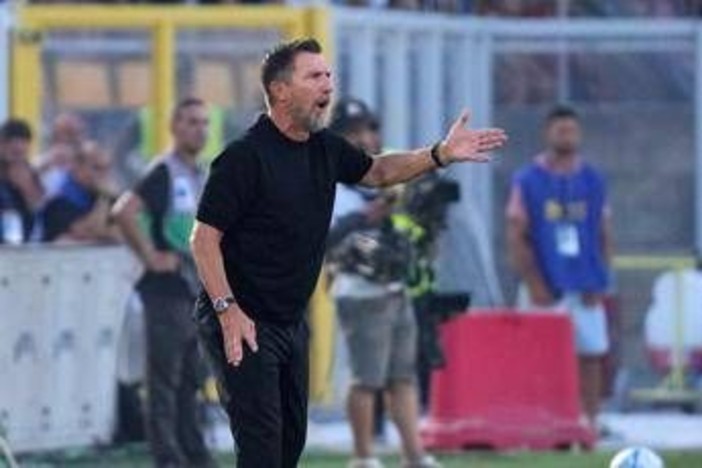 Lecce-Roma, Di Francesco protesta su gol di Rodrigo Mora: cos'è successo Lecce-Roma, Di Francesco protesta su gol di Rodrigo Mora: cos'è successo