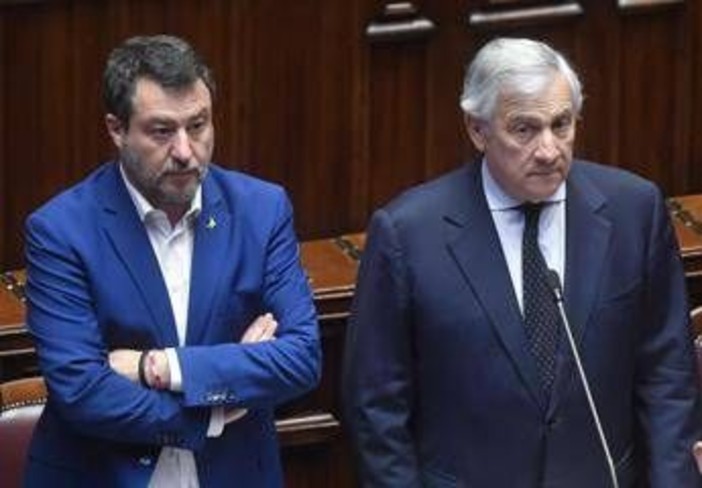 Tassa affitti brevi, Tajani: "Voteremo contro". Salvini: "Va cancellata" Tassa affitti brevi, Tajani: "Voteremo contro". Salvini: "Va cancellata"