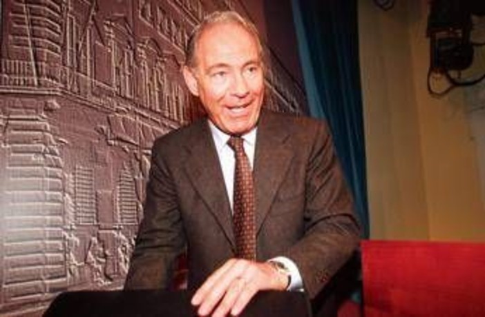 E' morto il generale Angioni, aveva 92 anni: guidò il contingente italiano in Libano nel 1982 E' morto il generale Angioni, aveva 92 anni: guidò il contingente italiano in Libano nel 1982