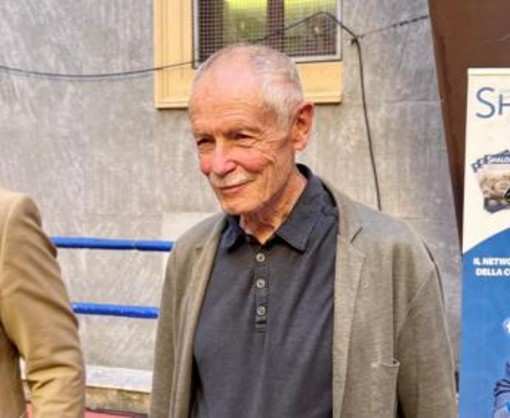 Erri De Luca: "Sionismo diventata parola esecrabile, per me significa che Israele abbia quello Stato" Erri De Luca: "Sionismo diventata parola esecrabile, per me significa che Israele abbia quello Stato"
