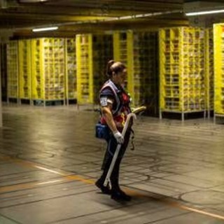 Ia, Politecnico Milano-Amazon: in logistica per l’e-commerce può creare opportunità di lavoro