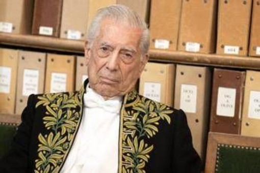 E' morto Mario Vargas Llosa, lo scrittore Premio Nobel aveva 89 anni
