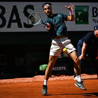 Musetti batte Navone e vola agli ottavi al Roland Garros