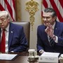 Nuovo attacco di Trump a Nato e alleati Europa: "Ridicolo impegno unilaterale Usa"