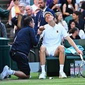 Sinner e l'infortunio a Wimbledon, gli esami e le condizioni