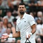 "Vai Nole, puoi battere Sinner". E Djokovic se la ride: "Magari dieci anni fa" "Vai Nole, puoi battere Sinner". E Djokovic se la ride: "Magari dieci anni fa"