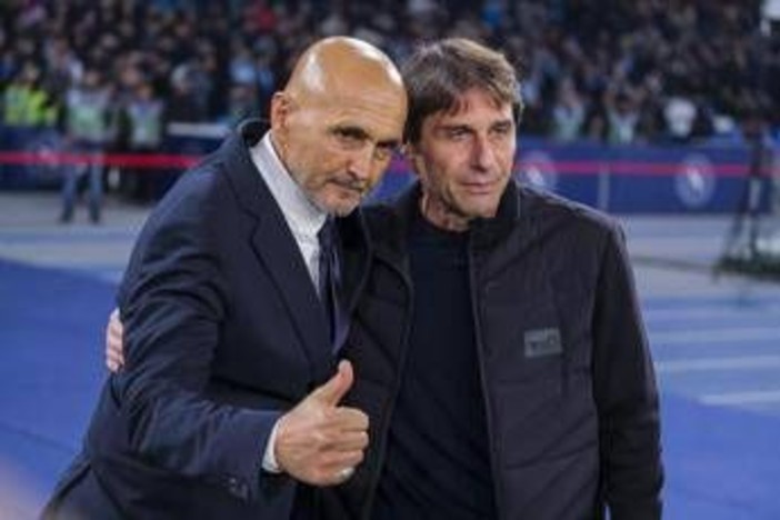 Conte 'attacca' Spalletti: "Napoli ex campione d'Italia? Frase infelice, serve rispetto" Conte 'attacca' Spalletti: "Napoli ex campione d'Italia? Frase infelice, serve rispetto"