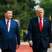 Trump via dalla Cina: "Xi un amico". Intanto Pechino glissa sugli accordi con gli Usa