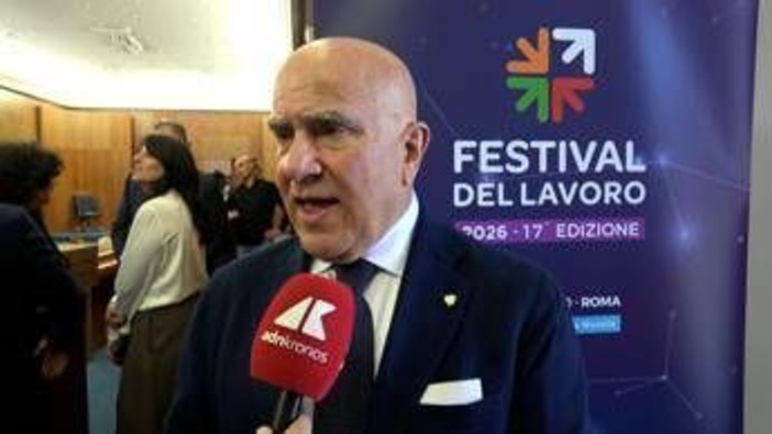 Lavoro, De Luca (Consulenti): "Festival pensatoio Paese" Lavoro, De Luca (Consulenti): "Festival pensatoio Paese"
