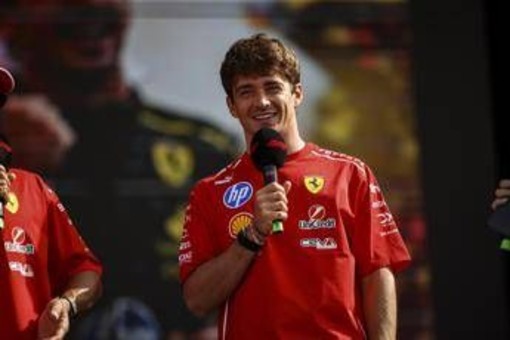 Gp Monza, Leclerc 'risponde' a Hamilton: l'arrivo in 500 al Gran Premio d'Italia Gp Monza, Leclerc 'risponde' a Hamilton: l'arrivo in 500 al Gran Premio d'Italia
