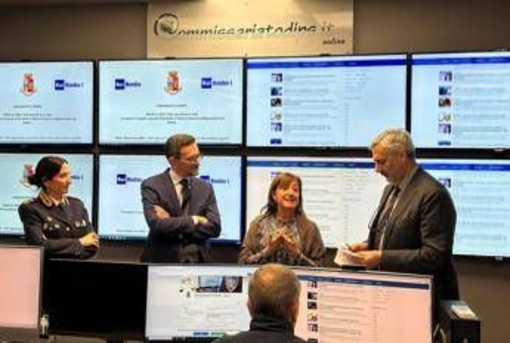 Nasce il podcast Rai-Polizia 'Okkio al Web': dal revenge porn alle truffe in quattro episodi i rischi in rete Nasce il podcast Rai-Polizia 'Okkio al Web': dal revenge porn alle truffe in quattro episodi i rischi in rete