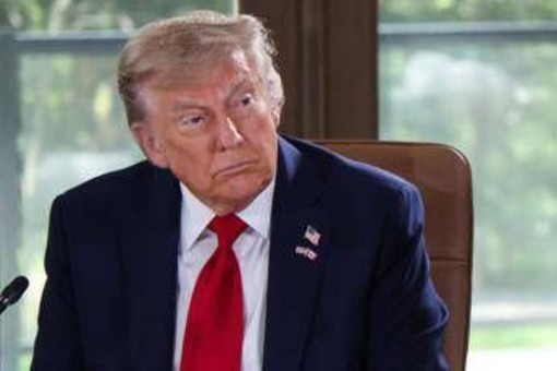Iran, Trump: &quot;Decisione su attacco entro 15 giorni, si può negoziare&quot;
