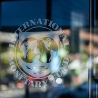 &quot;Commissari Ue senza smartphone al meeting Fmi per evitare 'controllo' Usa&quot;, il retroscena