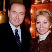 E' morta Mity Simonetto, addio alla storica consulente di Silvio Berlusconi E' morta Mity Simonetto, addio alla storica consulente di Silvio Berlusconi