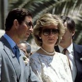 "Dimenticheremo presto Diana", la frase choc di Carlo dopo la morte di Lady D "Dimenticheremo presto Diana", la frase choc di Carlo dopo la morte di Lady D