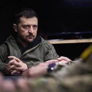 Scandalo corruzione in Ucraina, lasciano due ministri dopo il pressing di Zelensky